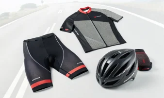 Экипировка для шоссейного велоспорта: как выбрать в 2026 году Экипировка для шоссейного велоспорта: как выбрать в 2026 году
